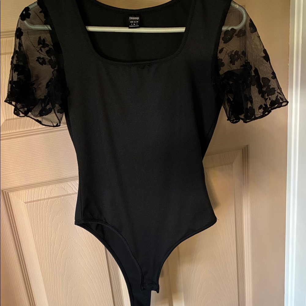 Black Floral Mesh Sleeve Bodysuit